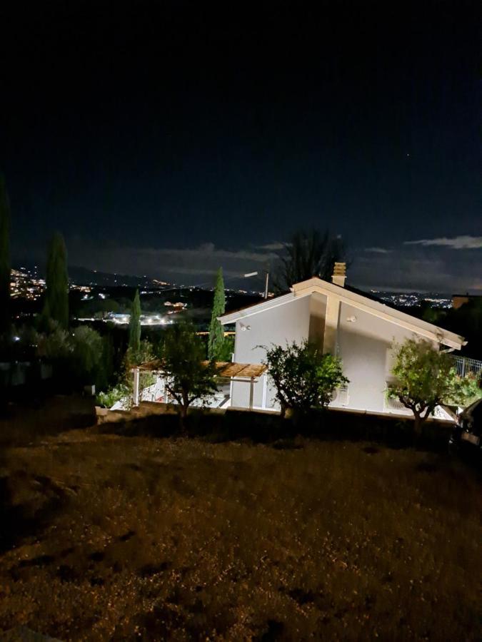 Villa The Green Door - Casa Vacanze Vicino A Roma Fonte Nuova Esterno foto
